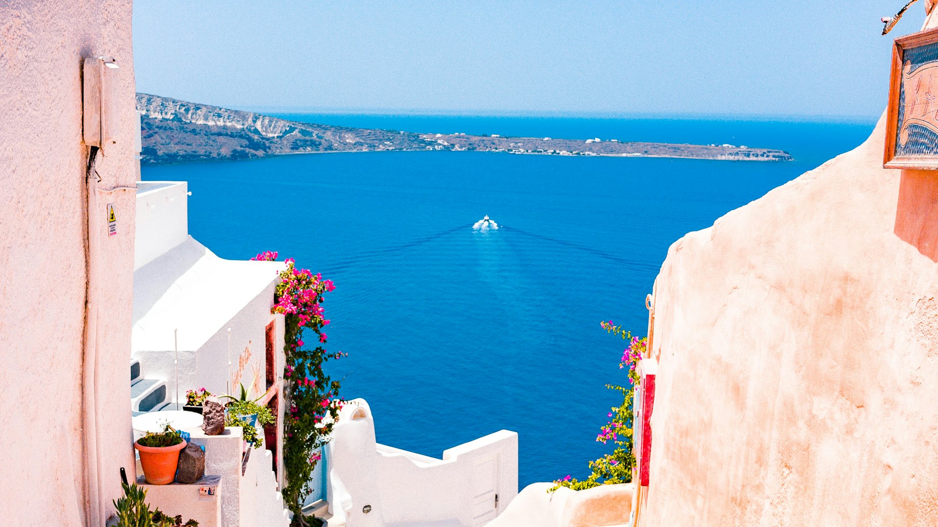 White houses above the Aegean Sea on Santorini